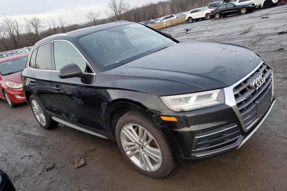 Продам Audi Q5 2018 года в Луцке