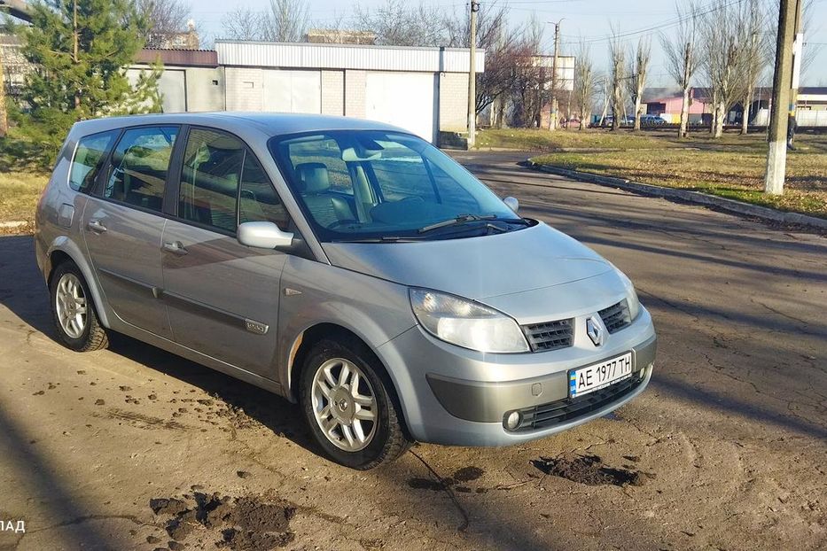 Продам Renault Grand Scenic 2005 года в г. Димитров, Донецкая область
