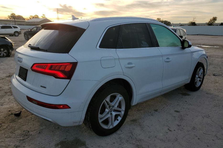 Продам Audi Q5 2019 года в Луцке