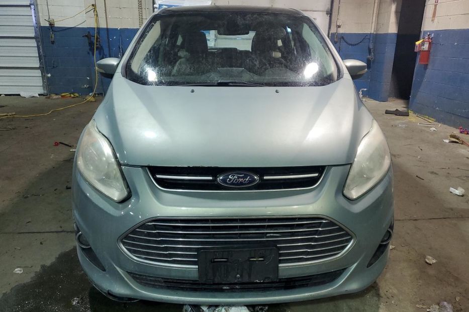 Продам Ford C-Max 2014 года в Луцке