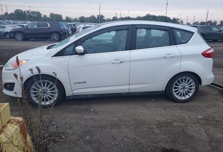 Продам Ford C-Max 2014 года в Луцке