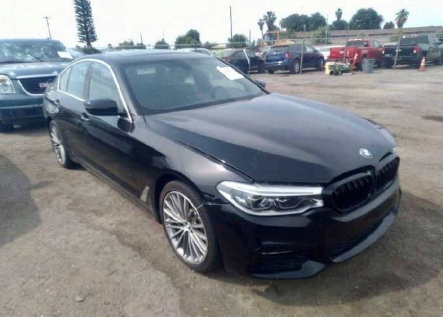 Продам BMW 540 540i 2018 года в Киеве