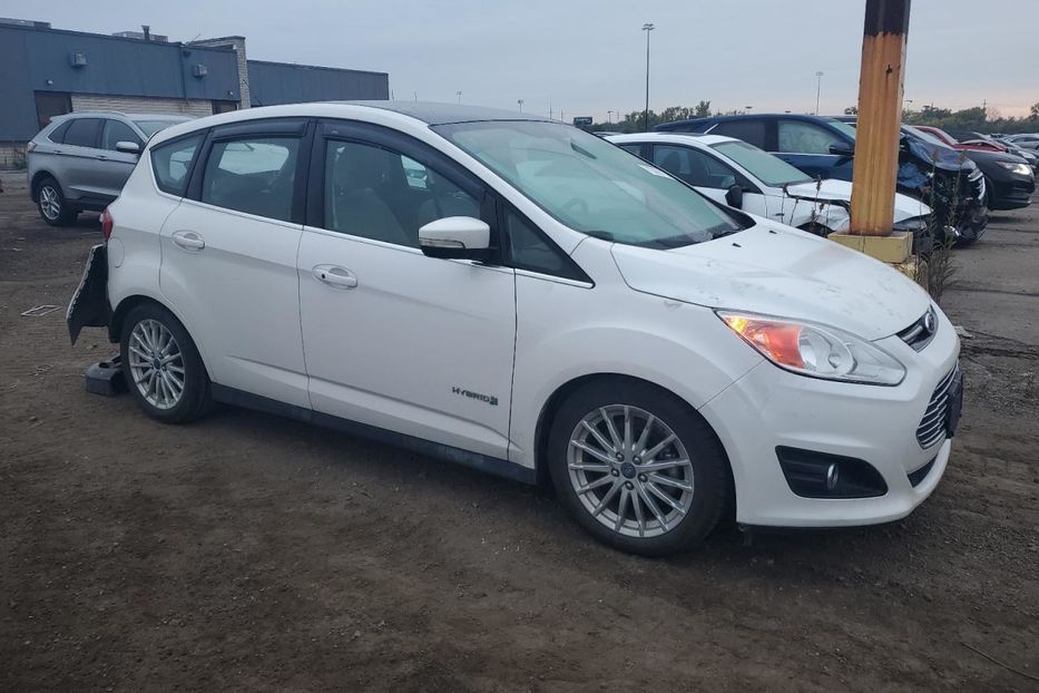 Продам Ford C-Max 2014 года в Луцке