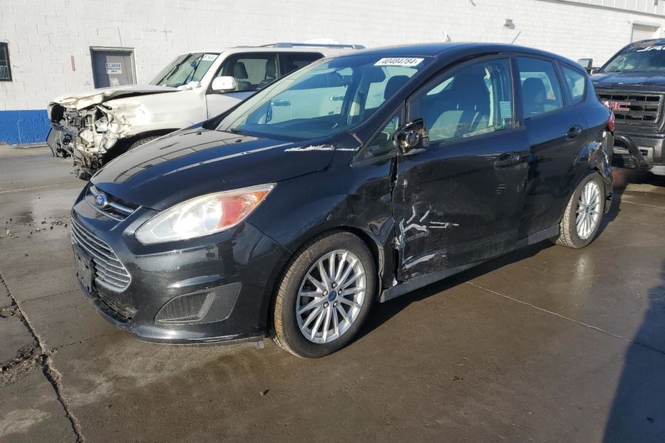 Продам Ford C-Max 2013 года в Луцке