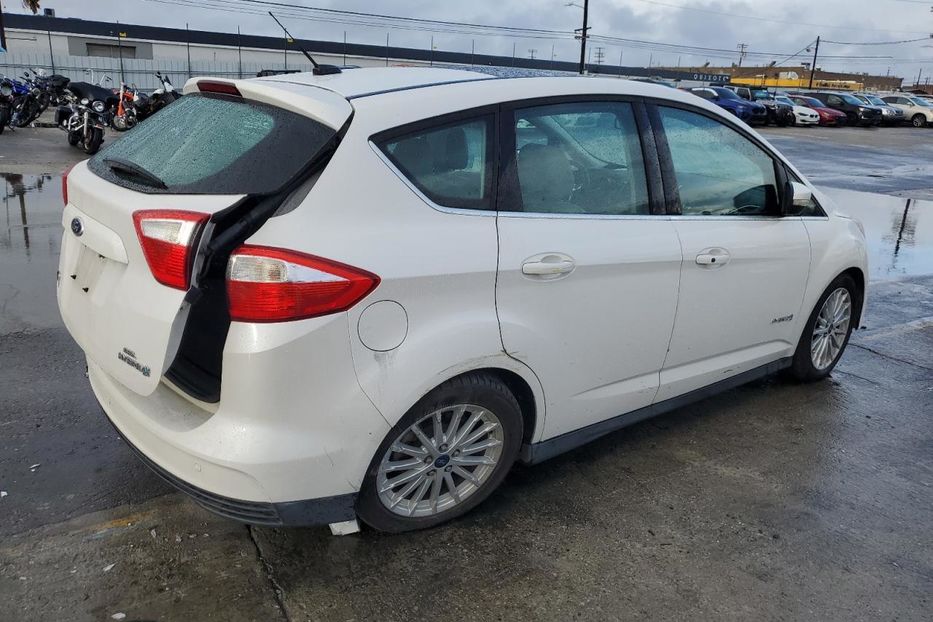 Продам Ford C-Max 2014 года в Луцке