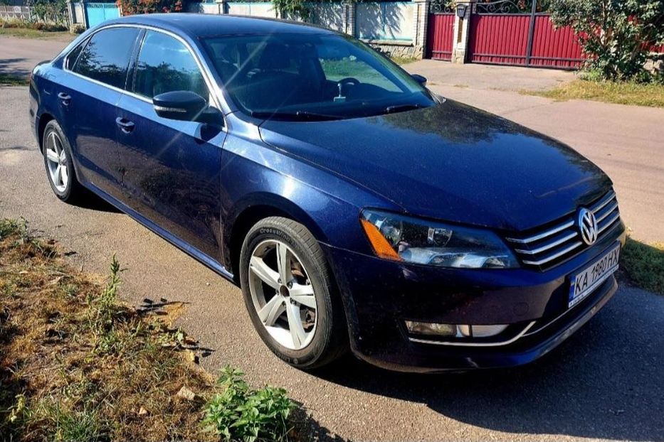 Продам Volkswagen Passat B7 2014 года в г. Гребенки, Киевская область