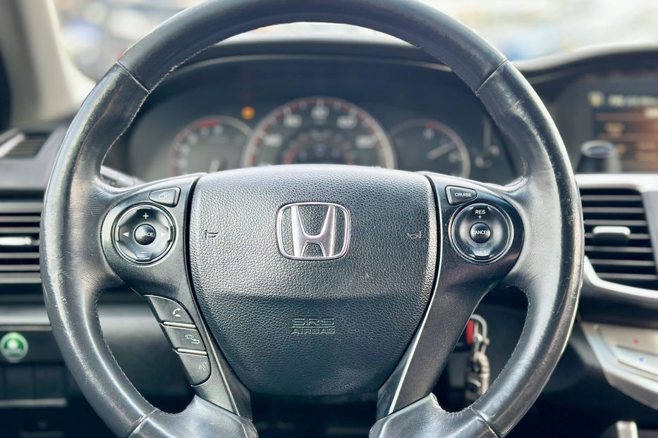 Продам Honda Accord 2014 года в Киеве