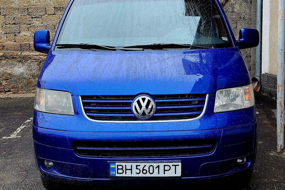 Продам Volkswagen T5 (Transporter) пасс. Лонг 2005 года в Одессе