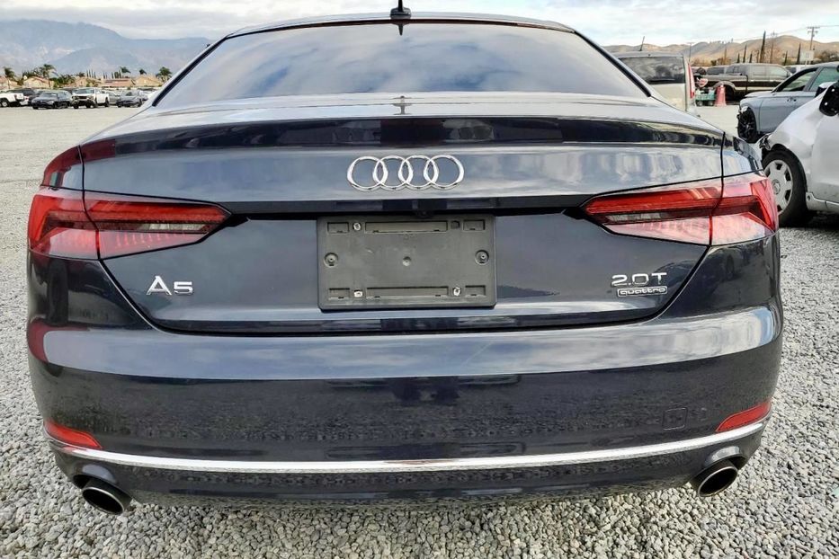 Продам Audi A5 Premium 2018 года в Киеве