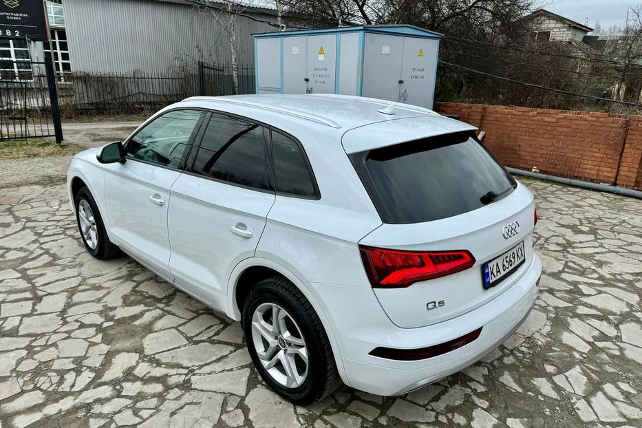 Продам Audi Q5 2018 года в Киеве