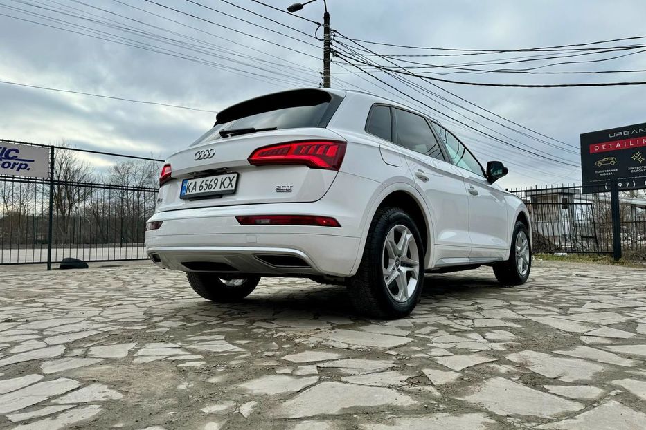 Продам Audi Q5 2018 года в Киеве