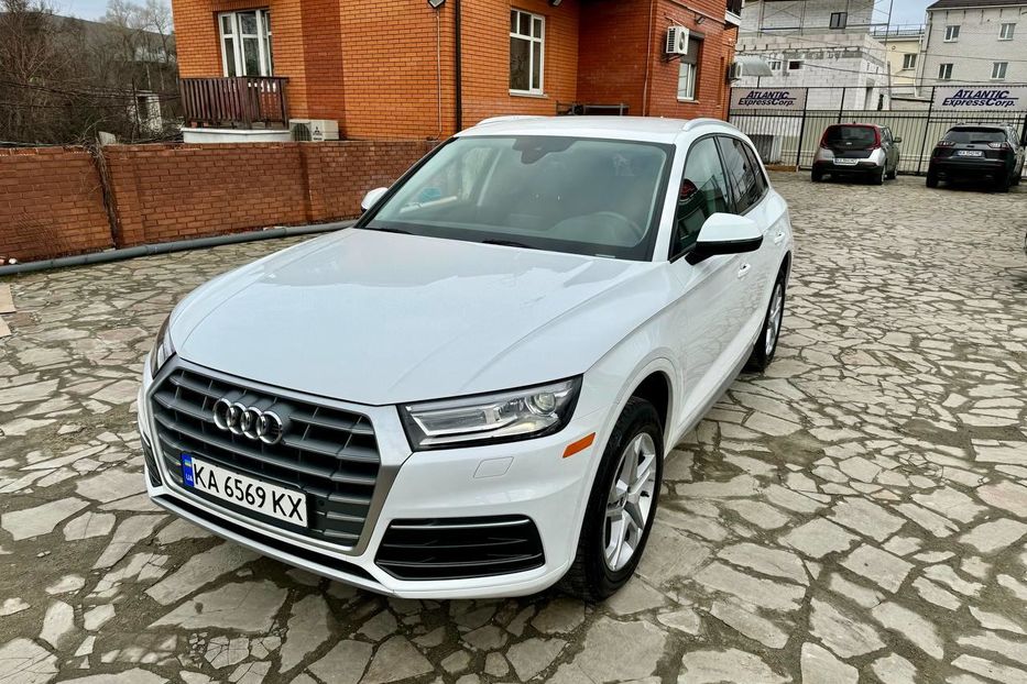 Продам Audi Q5 2018 года в Киеве