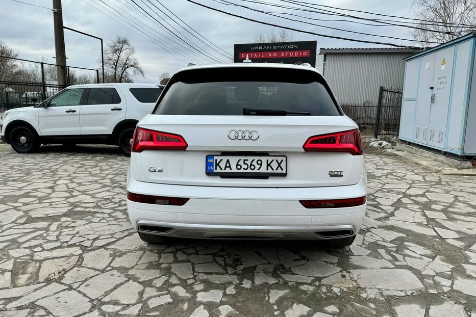 Продам Audi Q5 2018 года в Киеве