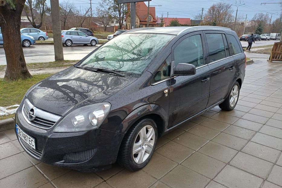 Продам Opel Zafira 2010 года в Киеве