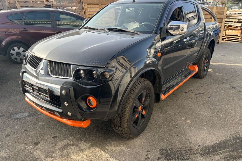 Продам Mitsubishi L 200 2011 года в г. Краматорск, Донецкая область