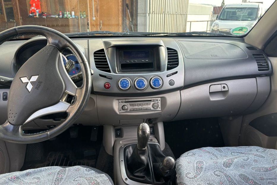 Продам Mitsubishi L 200 2011 года в г. Краматорск, Донецкая область