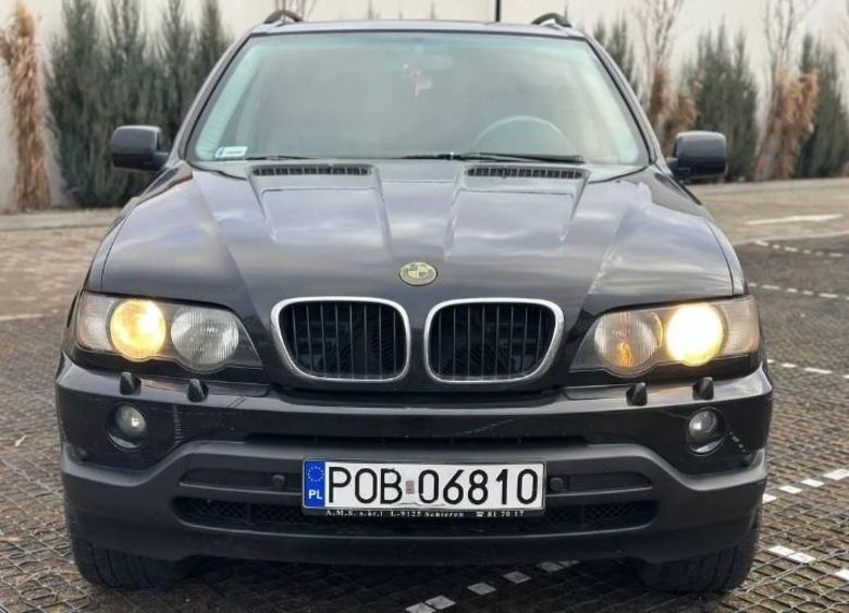 Продам BMW X5 2004 года в Харькове