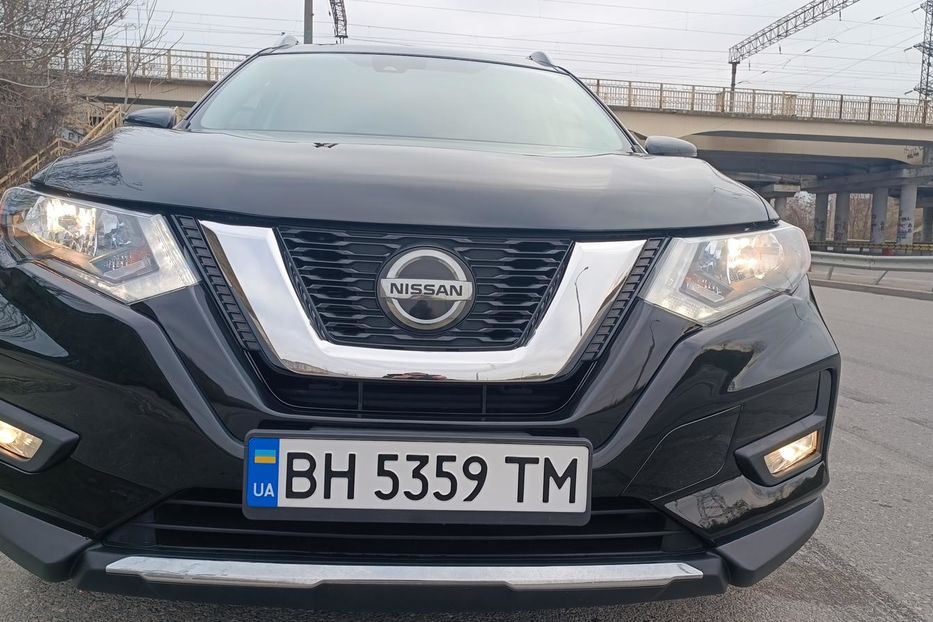 Продам Nissan Rogue SV 2018 года в Одессе