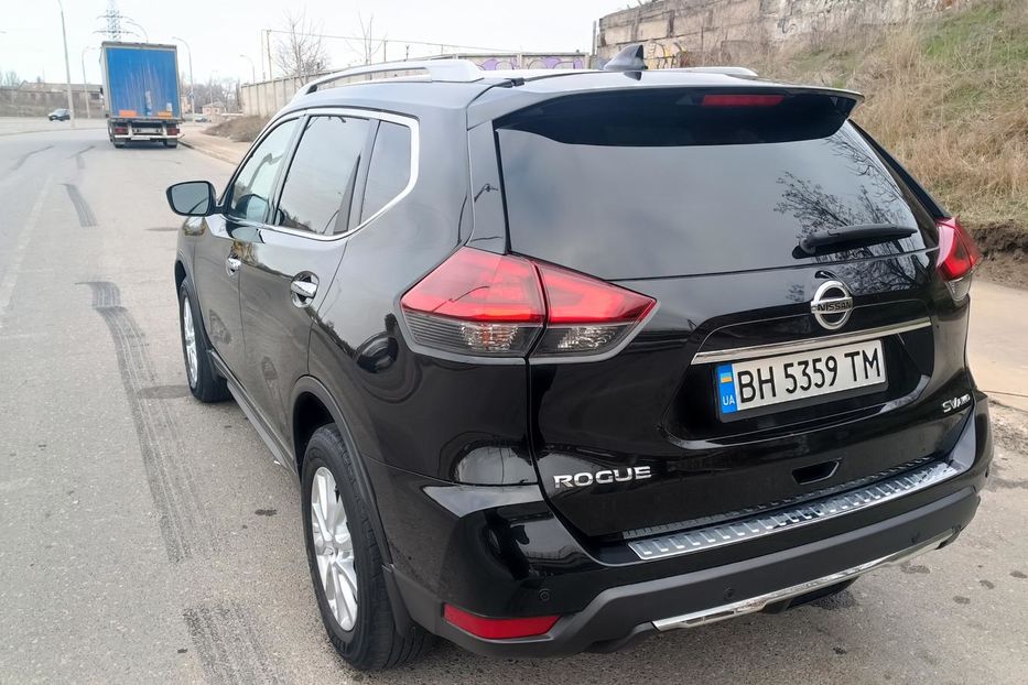 Продам Nissan Rogue SV 2018 года в Одессе