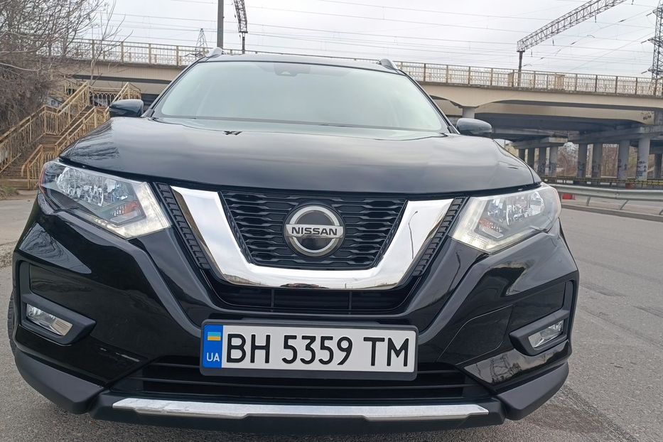 Продам Nissan Rogue SV 2018 года в Одессе