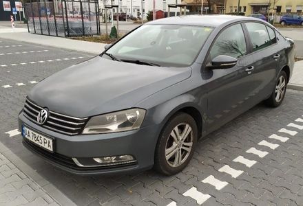 Продам Volkswagen Passat B7 2012 года в Киеве