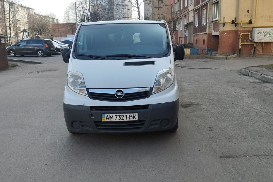 Продам Opel Vivaro пасс. 2009 года в Житомире