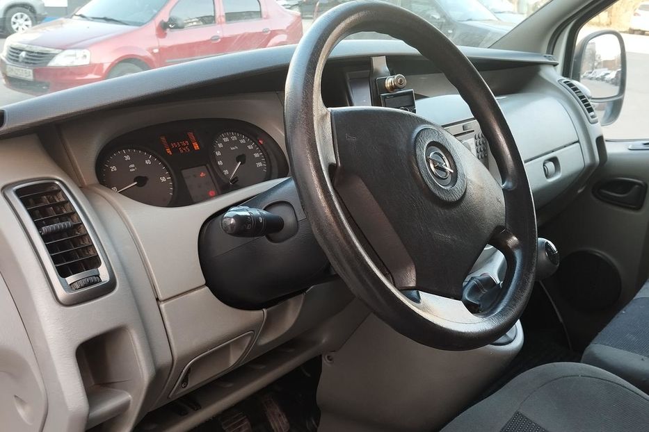 Продам Opel Vivaro пасс. 2009 года в Житомире