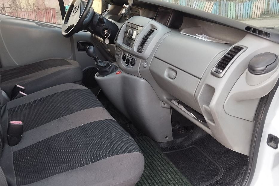 Продам Opel Vivaro пасс. 2009 года в Житомире