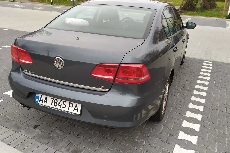 Продам Volkswagen Passat B7 2012 года в Киеве