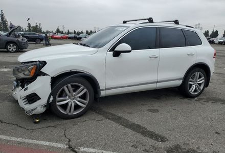 Продам Volkswagen Touareg 2014 года в Луцке