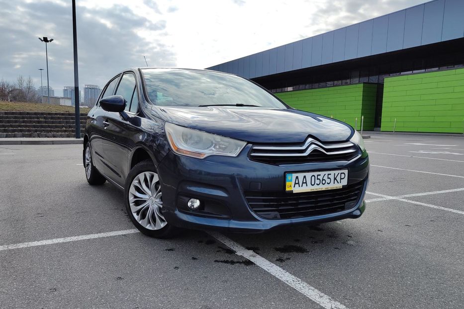 Продам Citroen C4 2011 года в Киеве