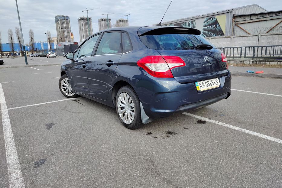 Продам Citroen C4 2011 года в Киеве