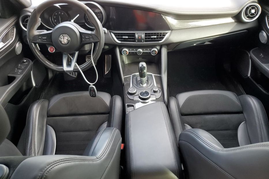Продам Alfa Romeo Giulia 2019 года в Луцке