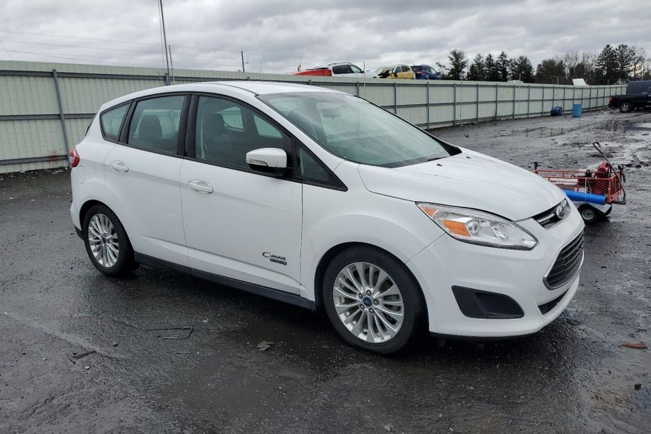 Продам Ford C-Max 2017 года в Луцке