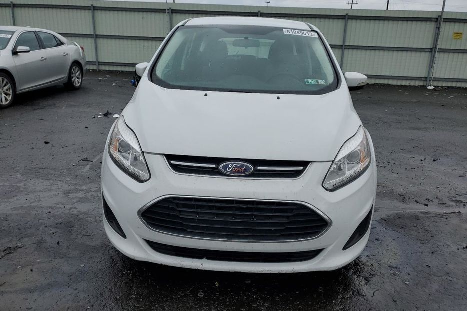 Продам Ford C-Max 2017 года в Луцке