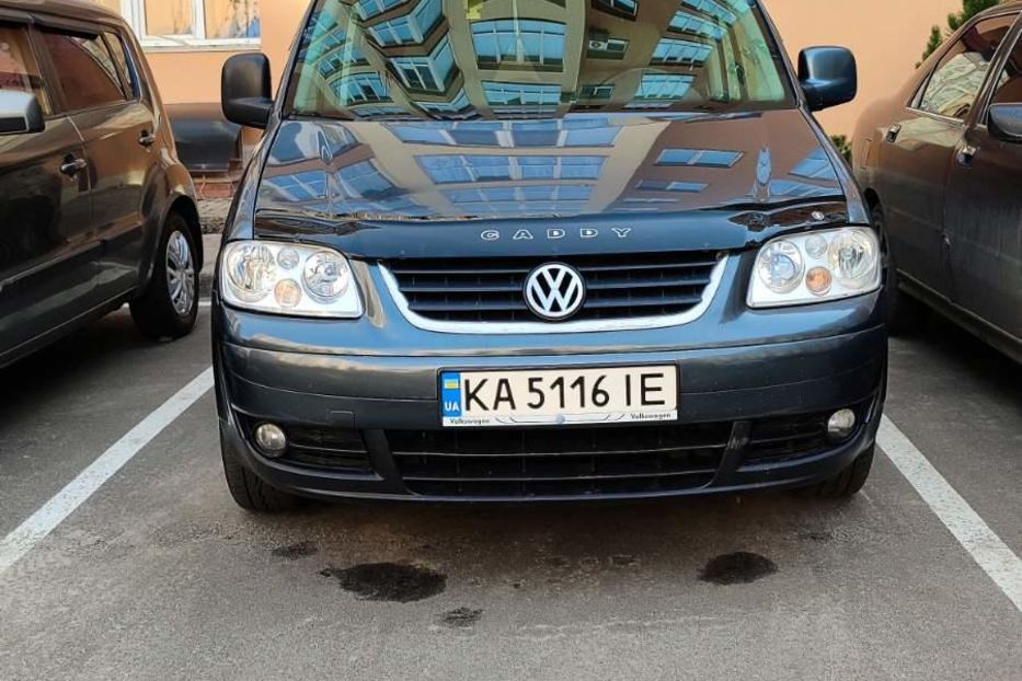 Продам Volkswagen Caddy пасс. Laif 2005 года в Киеве