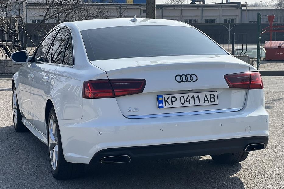Продам Audi A6 2016 года в Запорожье