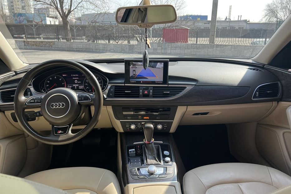 Продам Audi A6 2016 года в Запорожье