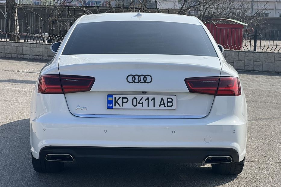 Продам Audi A6 2016 года в Запорожье