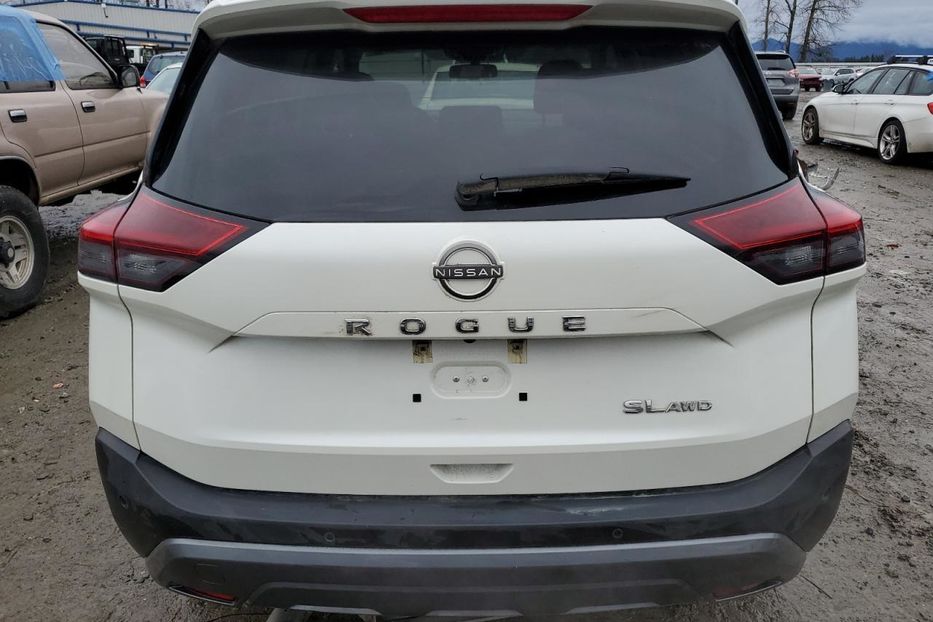 Продам Nissan Rogue 2024 года в Луцке