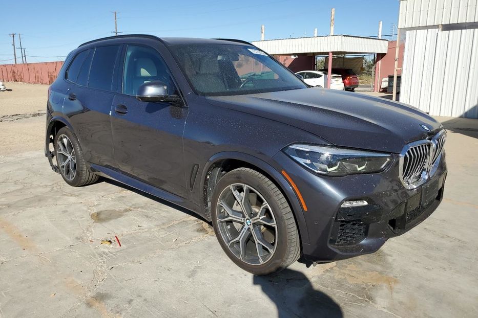 Продам BMW X5 2019 года в Луцке