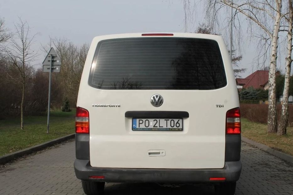 Продам Volkswagen T5 (Transporter) пасс. 2008 года в г. Краматорск, Донецкая область