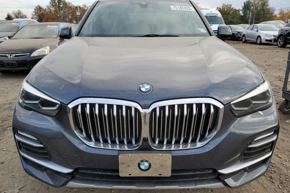 Продам BMW X5 2019 года в Луцке