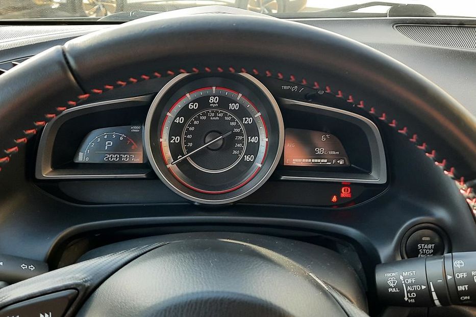 Продам Mazda 3 ВМ 2016 года в г. Кременчуг, Полтавская область