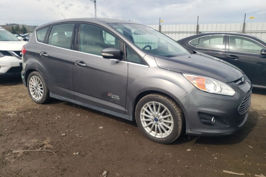 Продам Ford C-Max 2014 года в Луцке