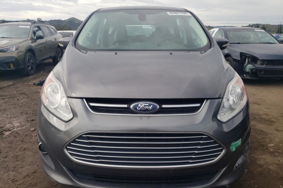 Продам Ford C-Max 2014 года в Луцке