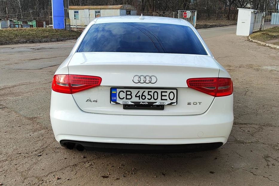 Продам Audi A4 B8 2012 года в Чернигове