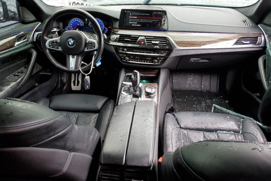 Продам BMW 550 2018 года в Луцке