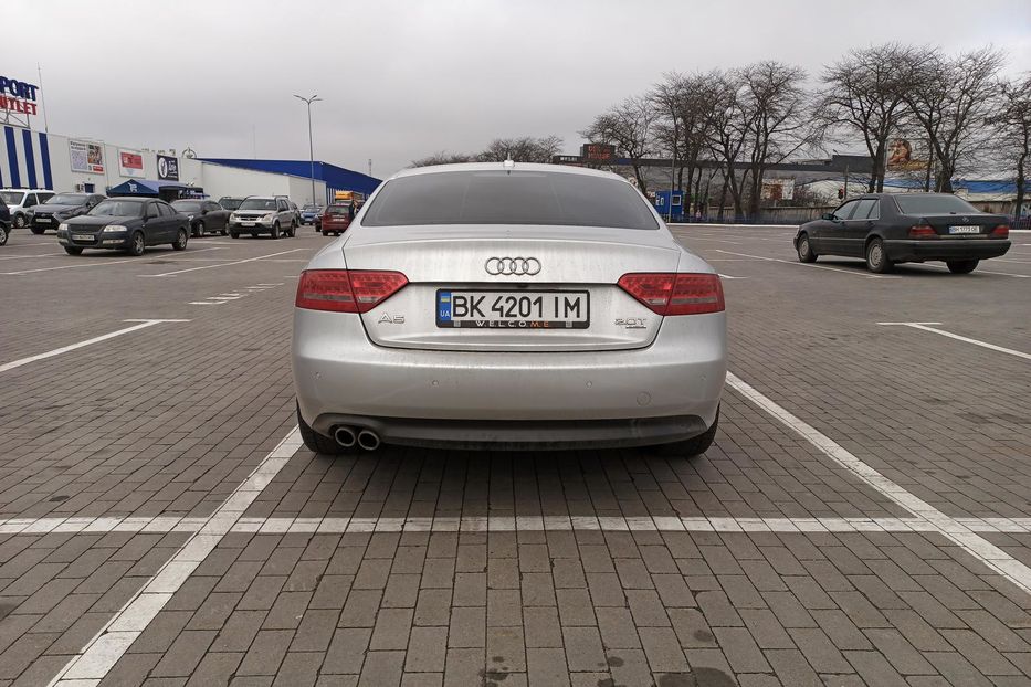 Продам Audi A5 2012 года в Одессе