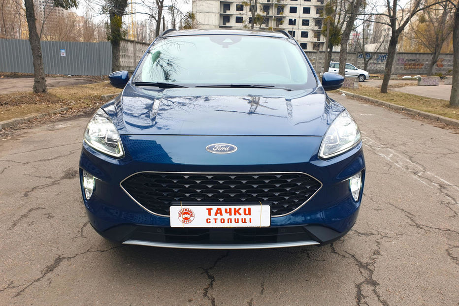 Продам Ford Escape 2020 года в Киеве